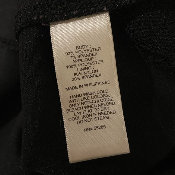 (EXPRESS) Embroidered Crop Top - Picture 4 of 4